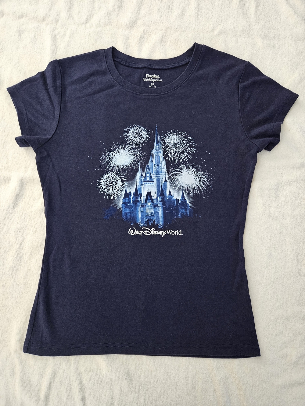 Walt Disney World Cinderella Castle Fireworks Graphic Tee Shirt Large Navy Blue